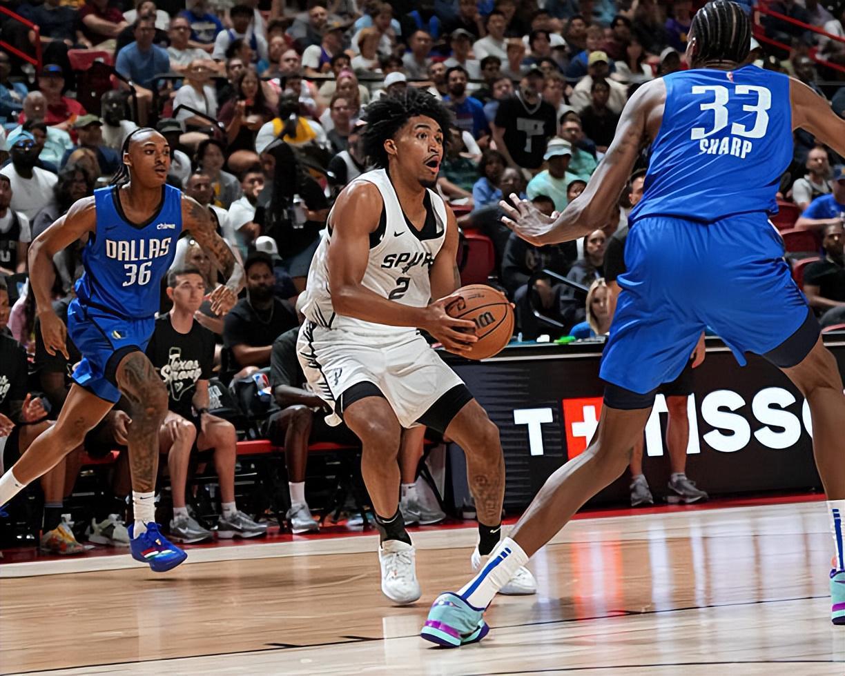 必赢官网-夏联首战表现不俗！马刺是用榜眼签选到了下一个吉诺比利吗？