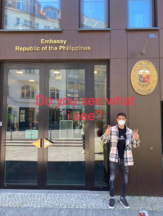 1622601178249076197.jpg 霍尔特曼已经在菲律宾驻德国使馆拿到了菲律宾护照.jpg